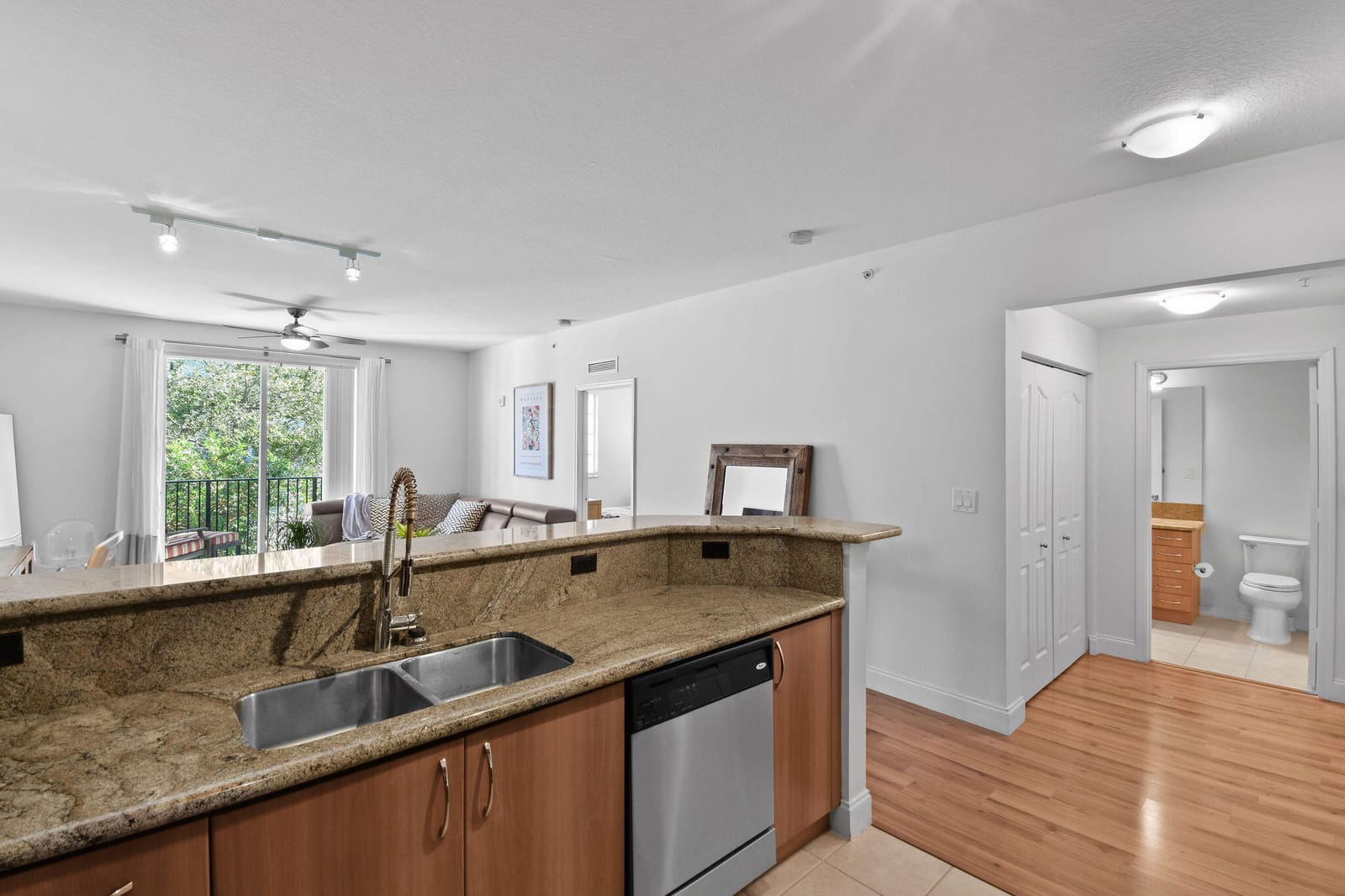250 NE 3rd Avenue 1320, Delray Beach, FL 33444 photo 12
