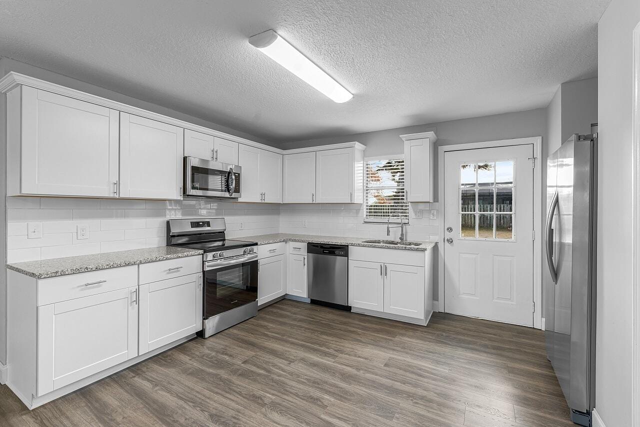 908 Landsdowne Drive, Sebastian, FL 32958