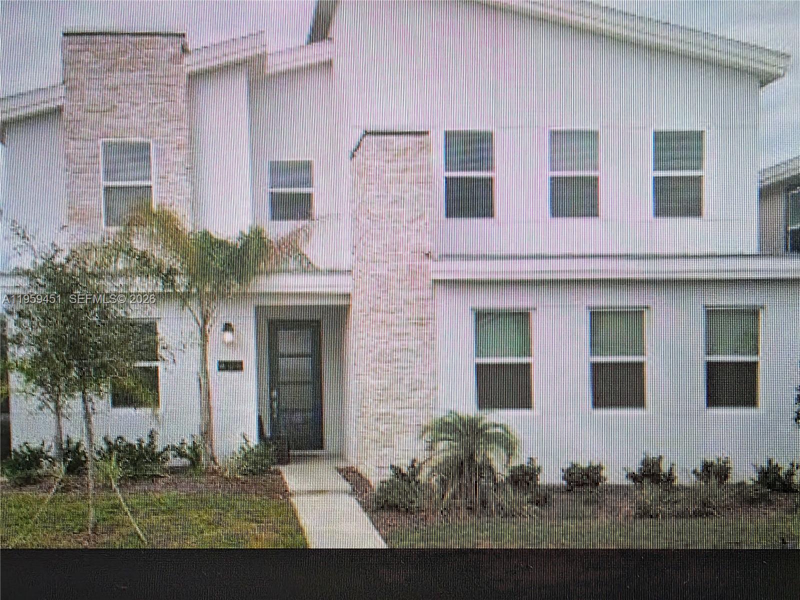 9338 Sommerset Hills — photo 2