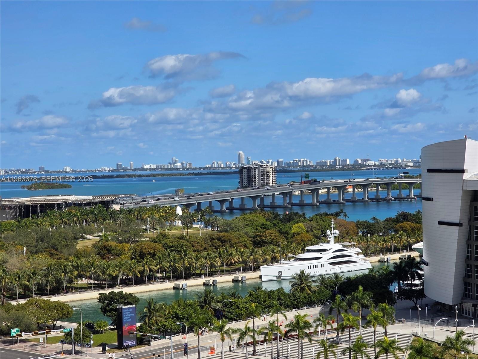 159 NE 6th Street 4302, Miami, FL 33132 photo 23