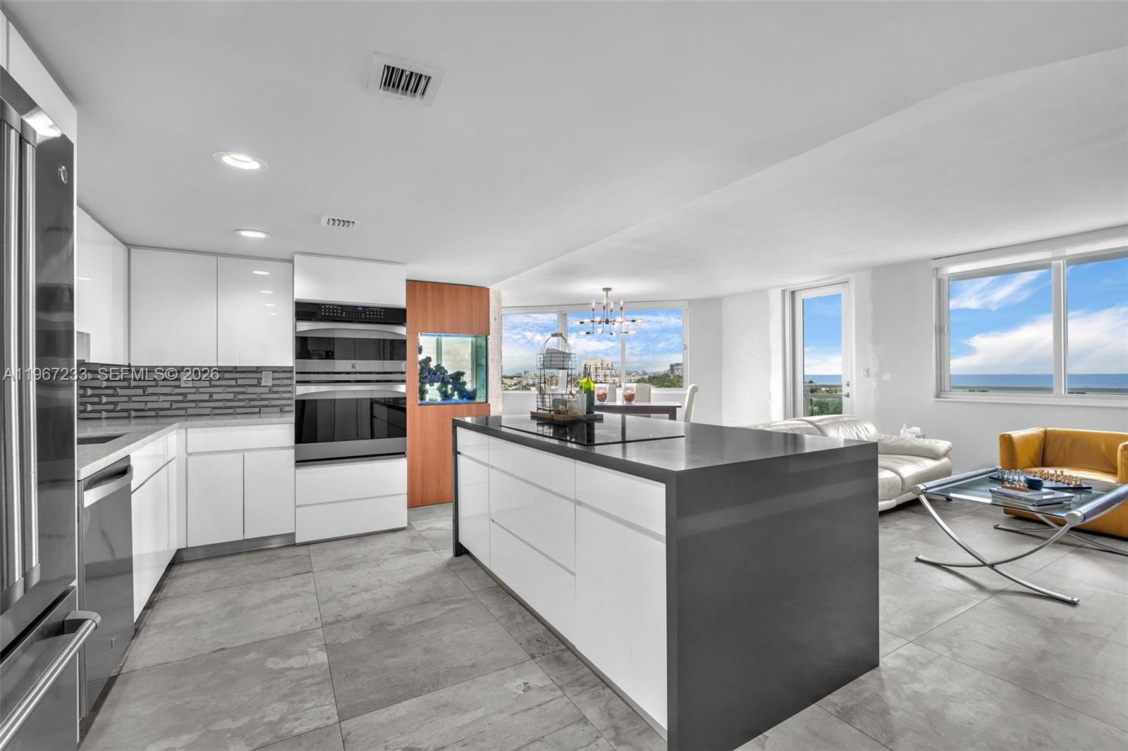 7135 Collins Avenue 736, Miami Beach, FL 33141, Miami Beach