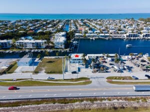 74560 Overseas Highway — photo 7