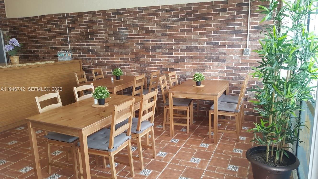 526 Hialeah Drive, Hialeah, FL 33010, Hialeah
