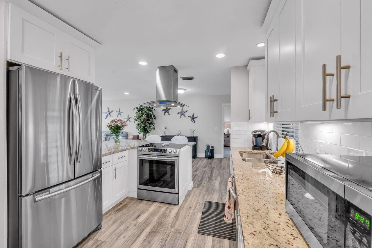 14677 Shadow Wood Lane — photo 9