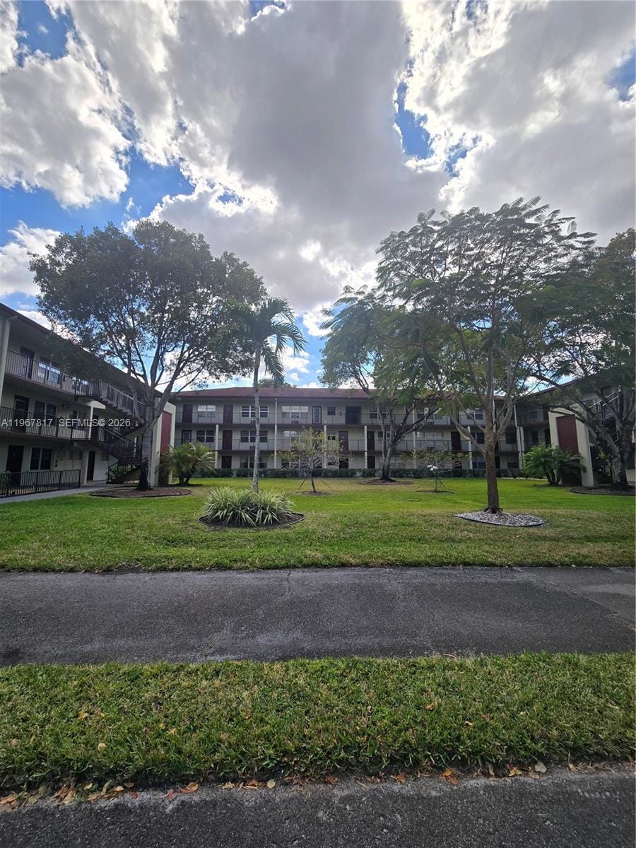13500 SW 1st Street 202U, Pembroke Pines, FL 33027 photo 2