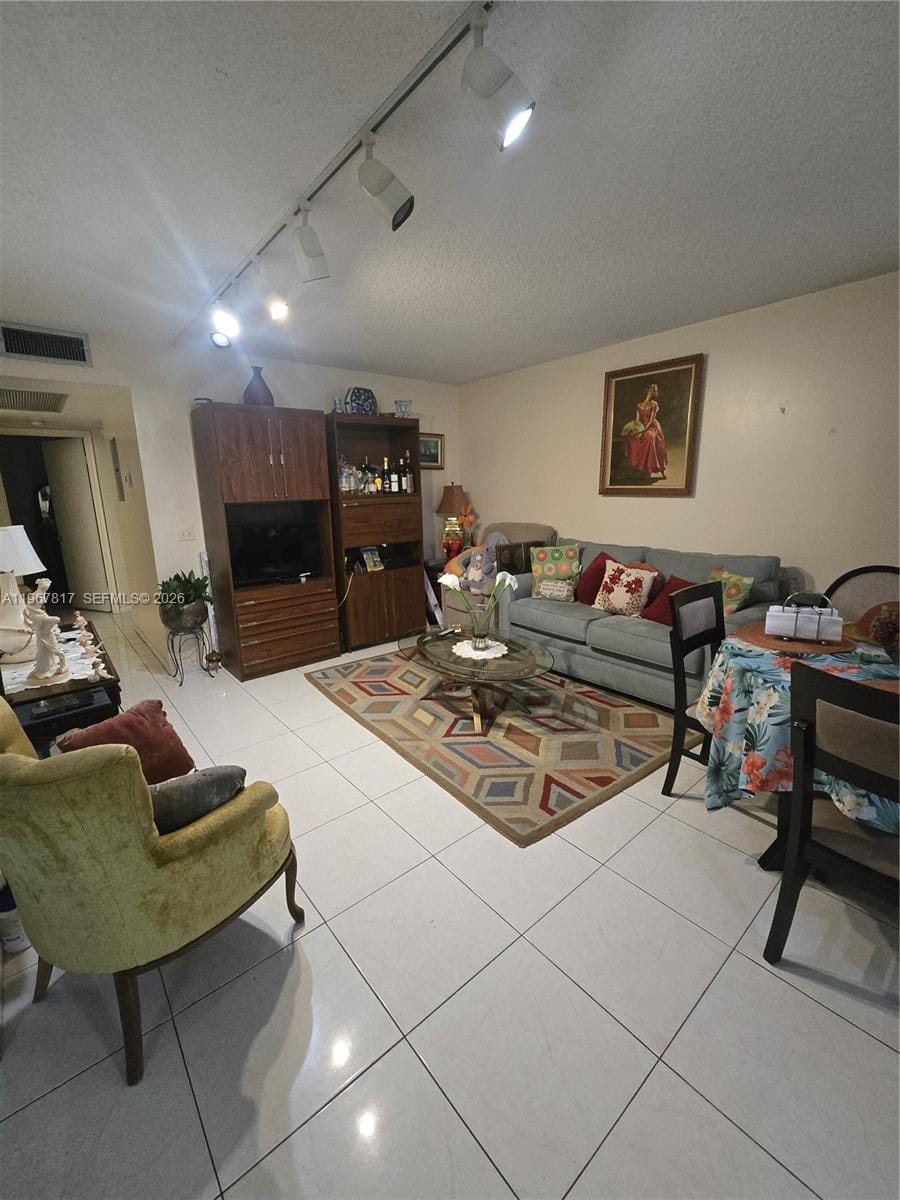 13500 SW 1st Street 202U, Pembroke Pines, FL 33027 photo 4