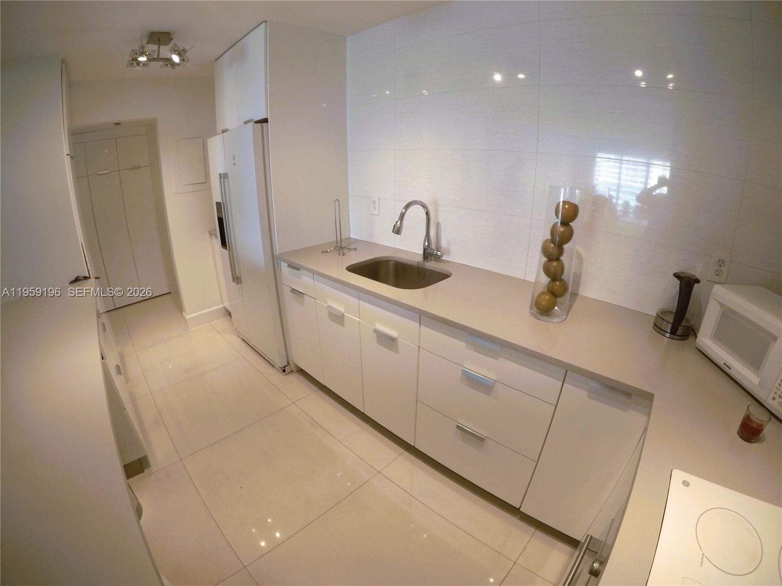 19390 Collins Avenue 1223, Sunny Isles Beach, FL 33160 photo 16