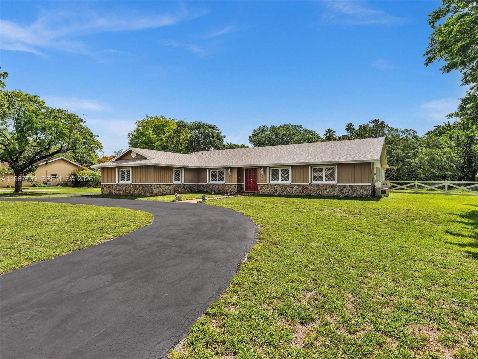 5310 SW 109th Avenue, Davie, FL 33328, Davie