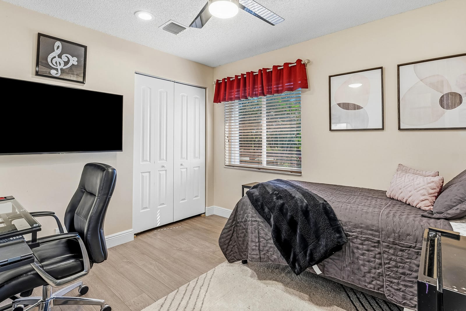 5077 Prairie Dunes Village Circle, Lake Worth, FL 33463 photo 24