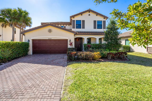 3210 Klays Court, sold in Crestwood North, Royal Palm Beach, FL