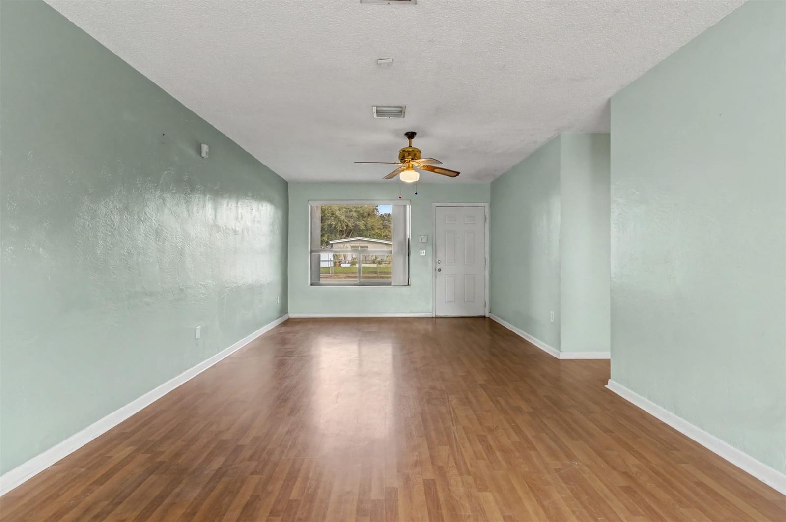 7090 Scott Street — photo 11