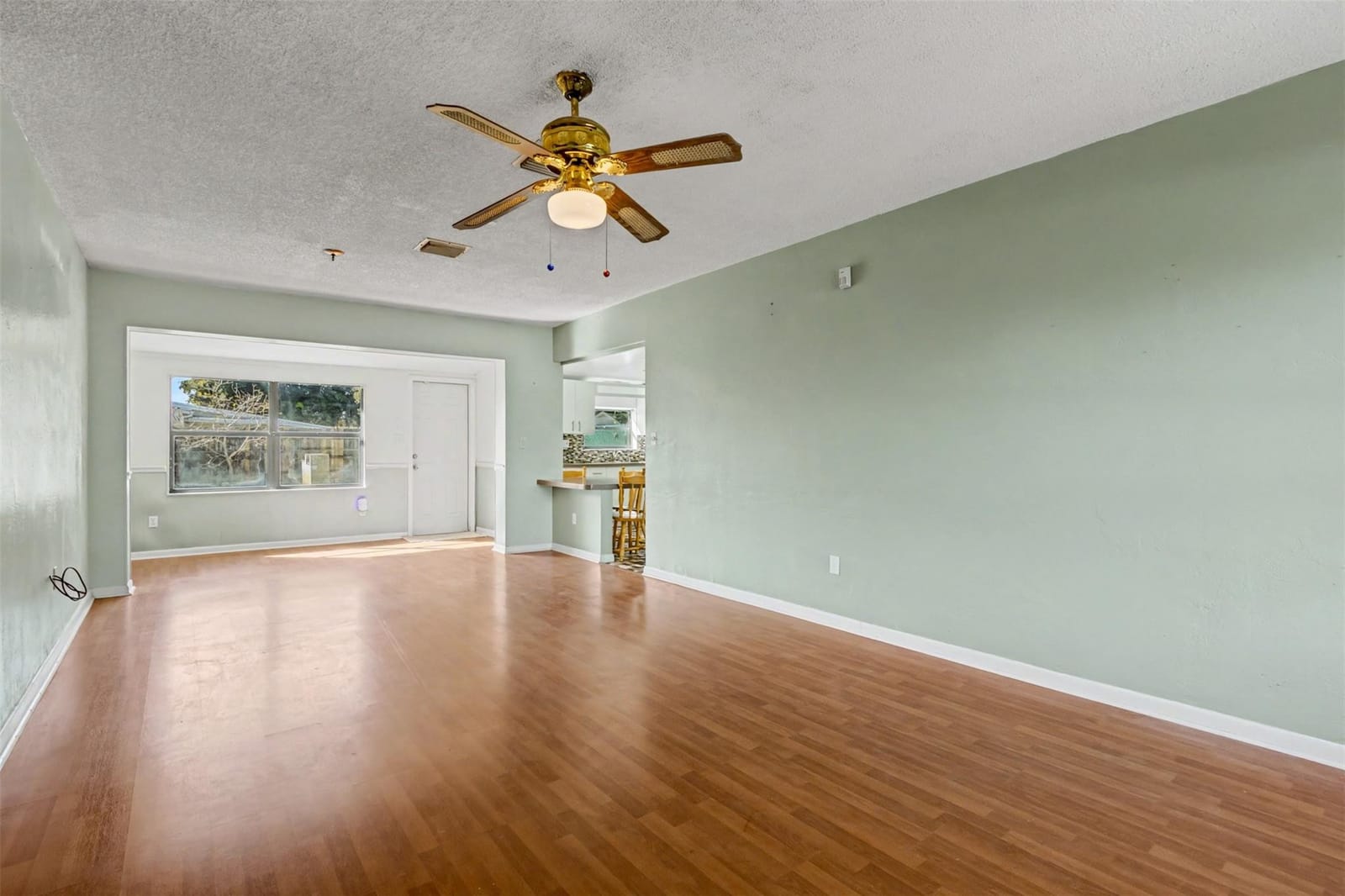 7090 Scott Street — photo 8