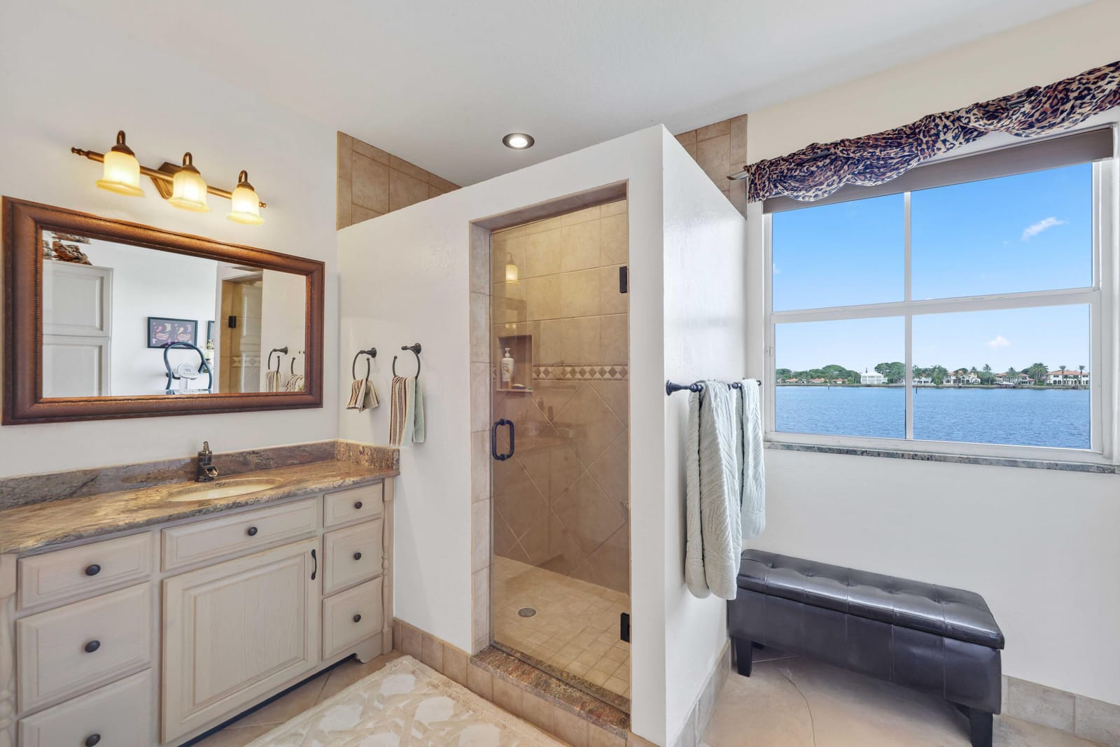 132 Las Brisas Circle, Hypoluxo, FL 33462 photo 18
