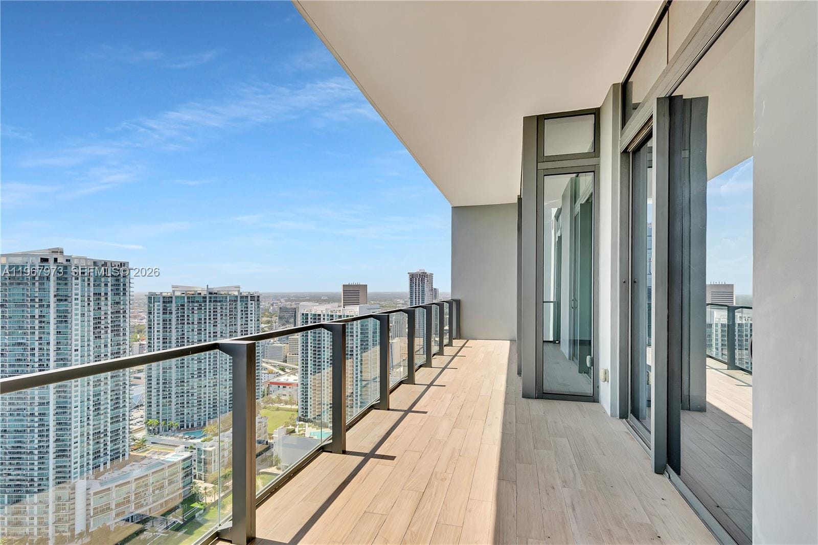 68 SE 6th Street 4110, Miami, FL 33131 photo 19