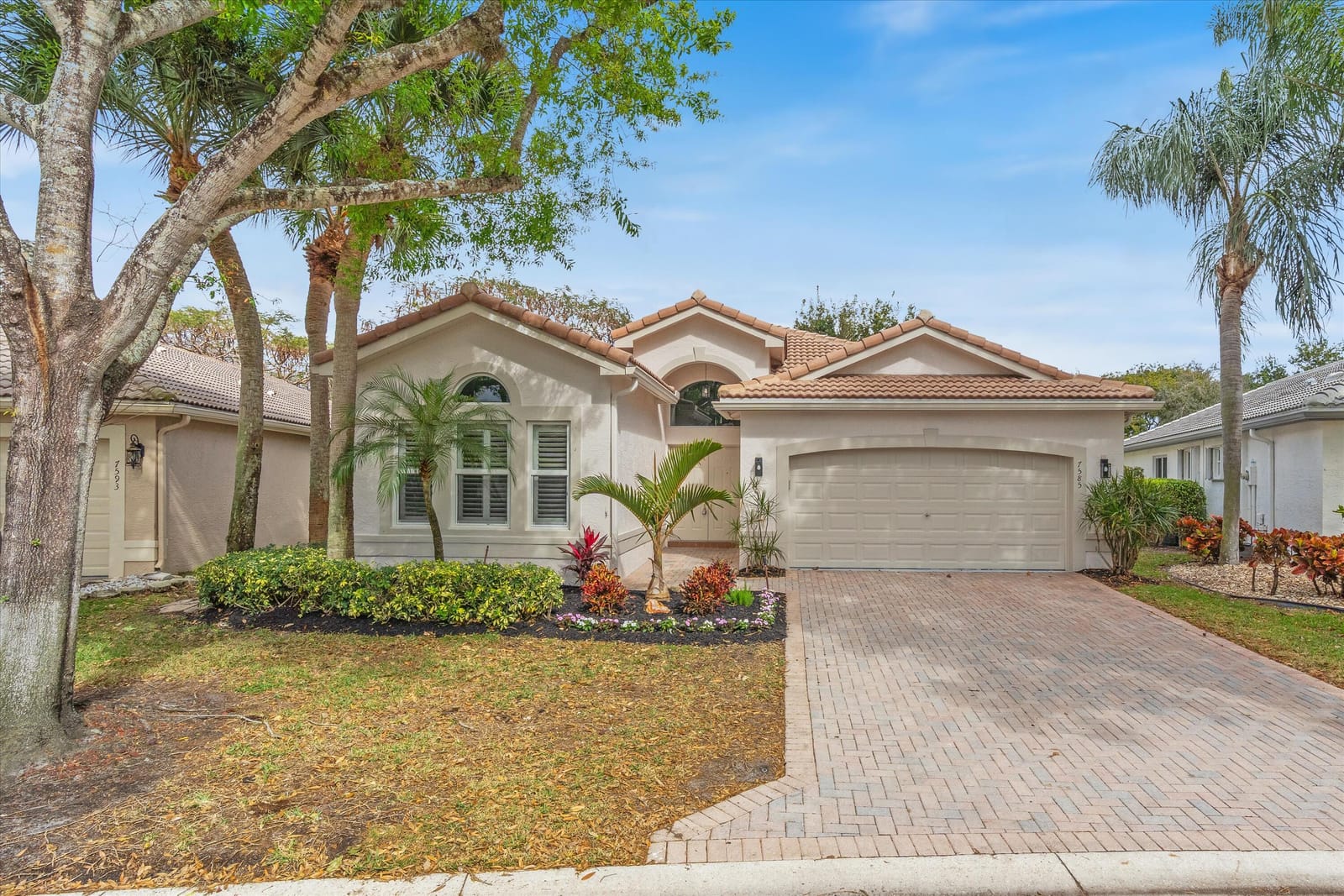 7585 Las Cruces Court, Boynton Beach, FL 33437 photo 2