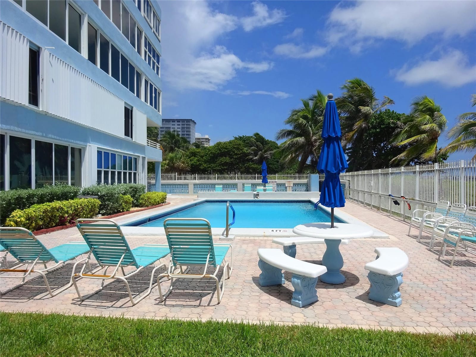 8 Briny Avenue 105, Pompano Beach, FL 33062 photo 16
