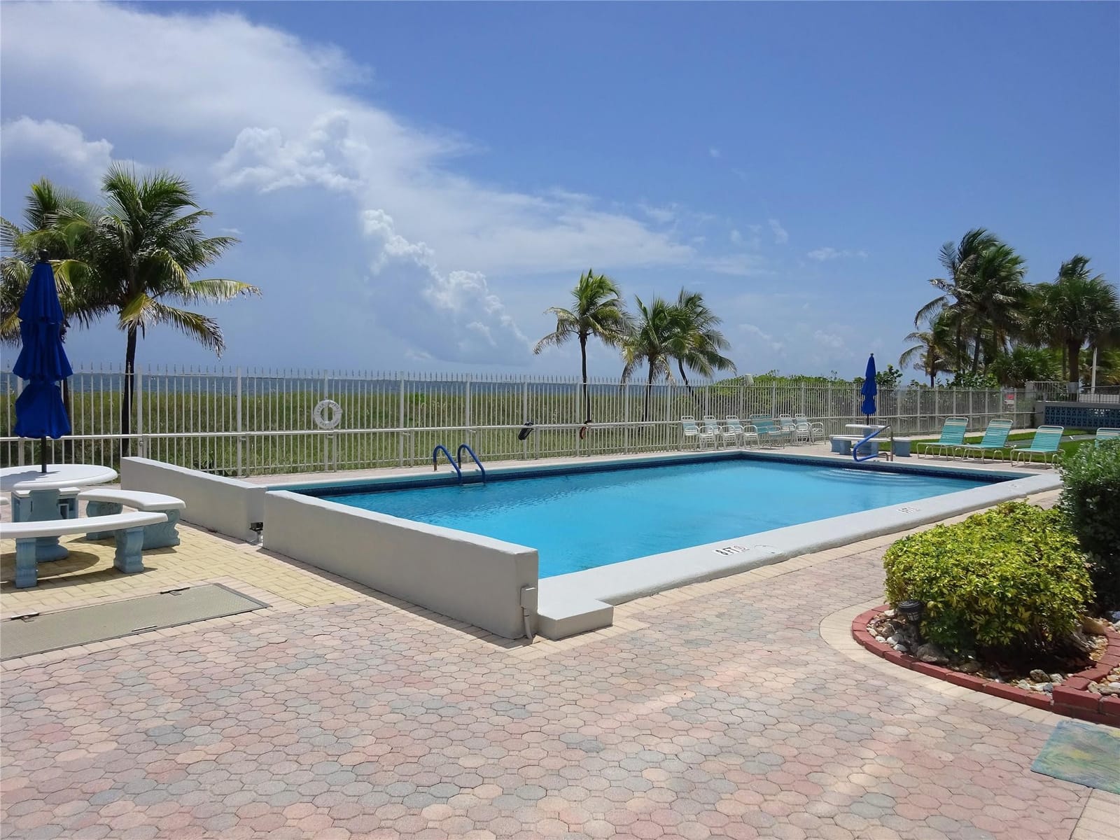 8 Briny Avenue 105, Pompano Beach, FL 33062 photo 17