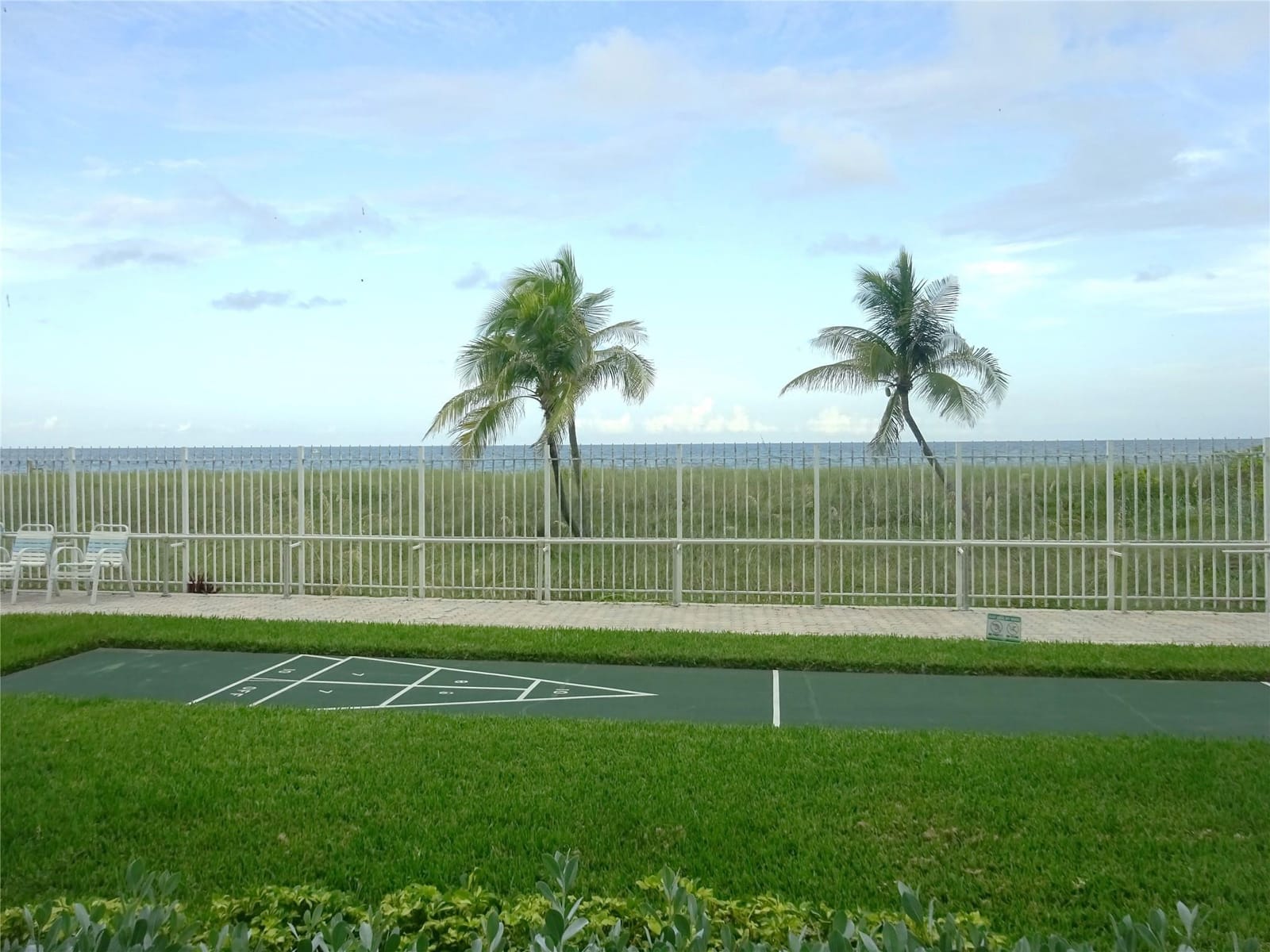 8 Briny Avenue 105 — photo 7
