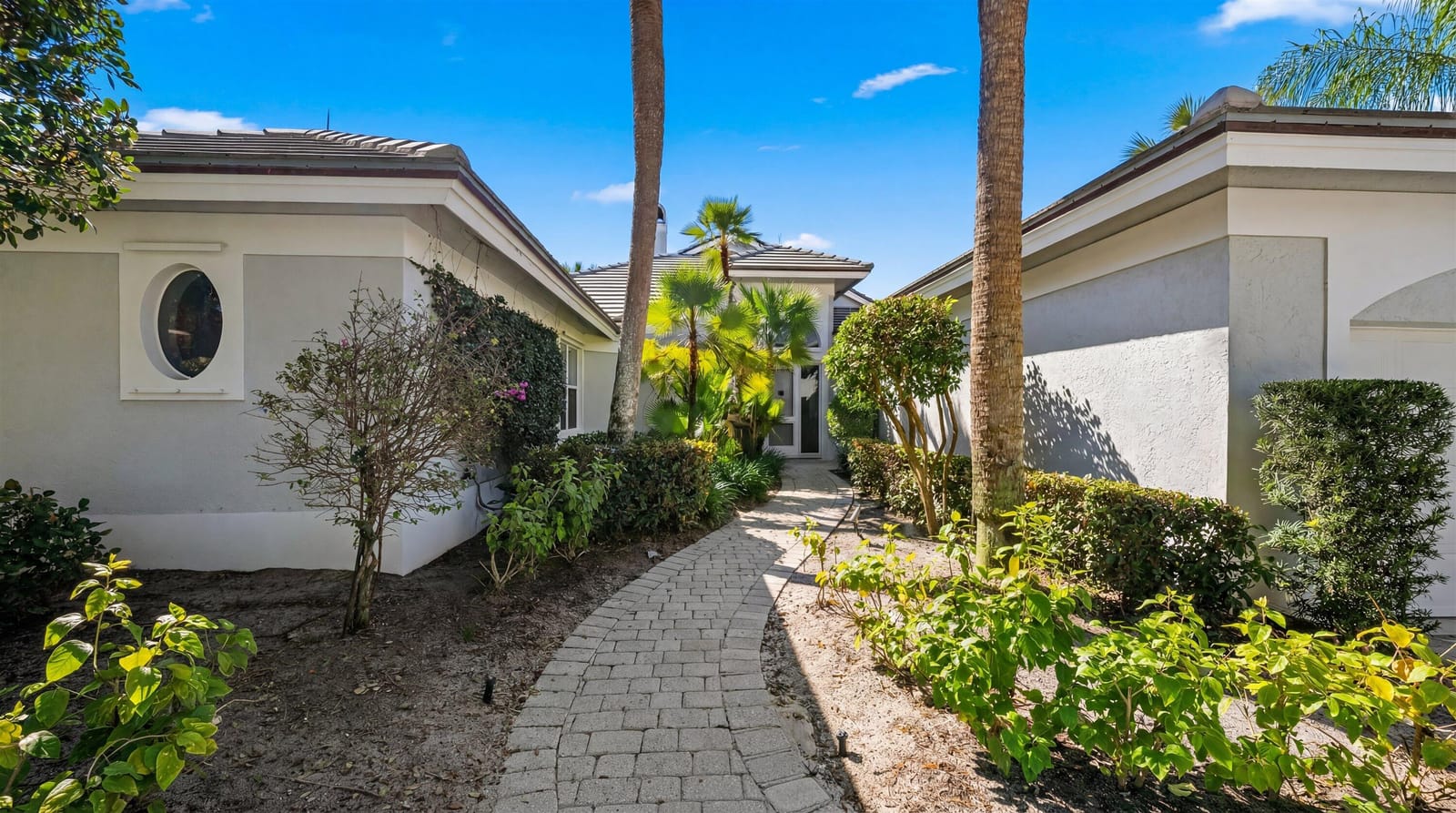 127 Echo Drive, Jupiter, FL 33458 photo 2