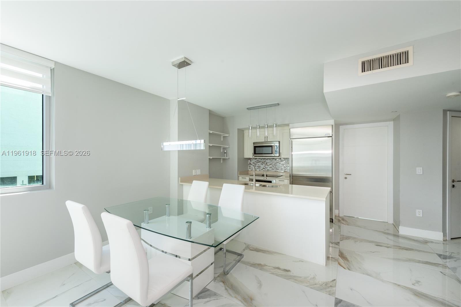 55 SE 6 Street 1207, Miami, FL 33131, Miami