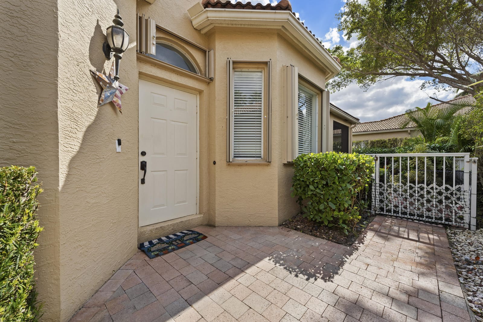8400 Nicholls Point — photo 3