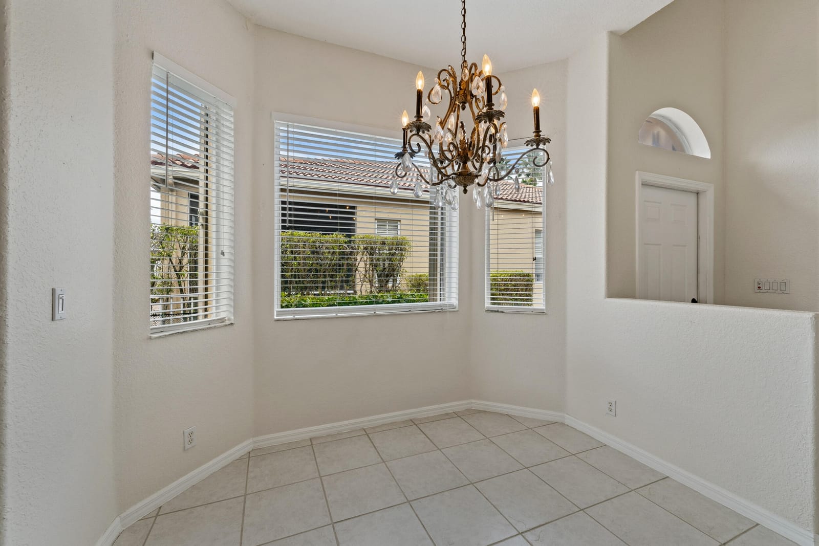 8400 Nicholls Point — photo 10