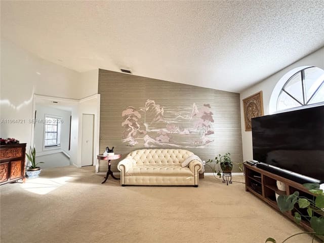 5258 Europa Drive H, Boynton Beach, FL 33437