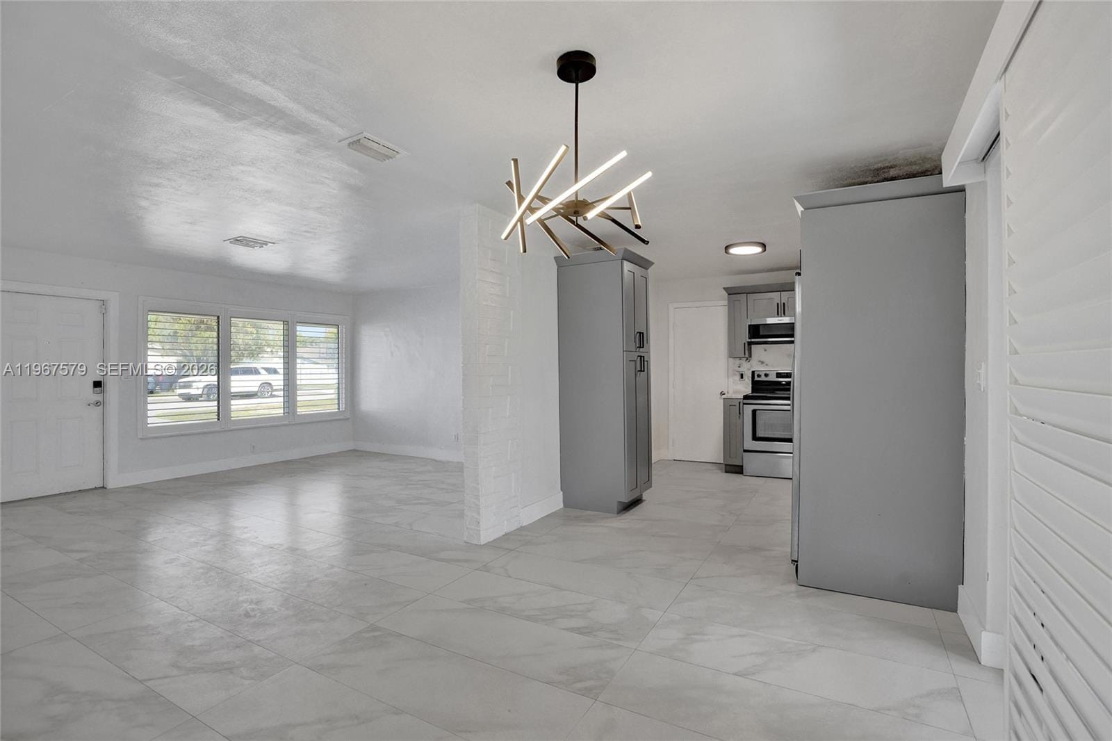 3221 SW 67th Way, Miramar, FL 33023 photo 10