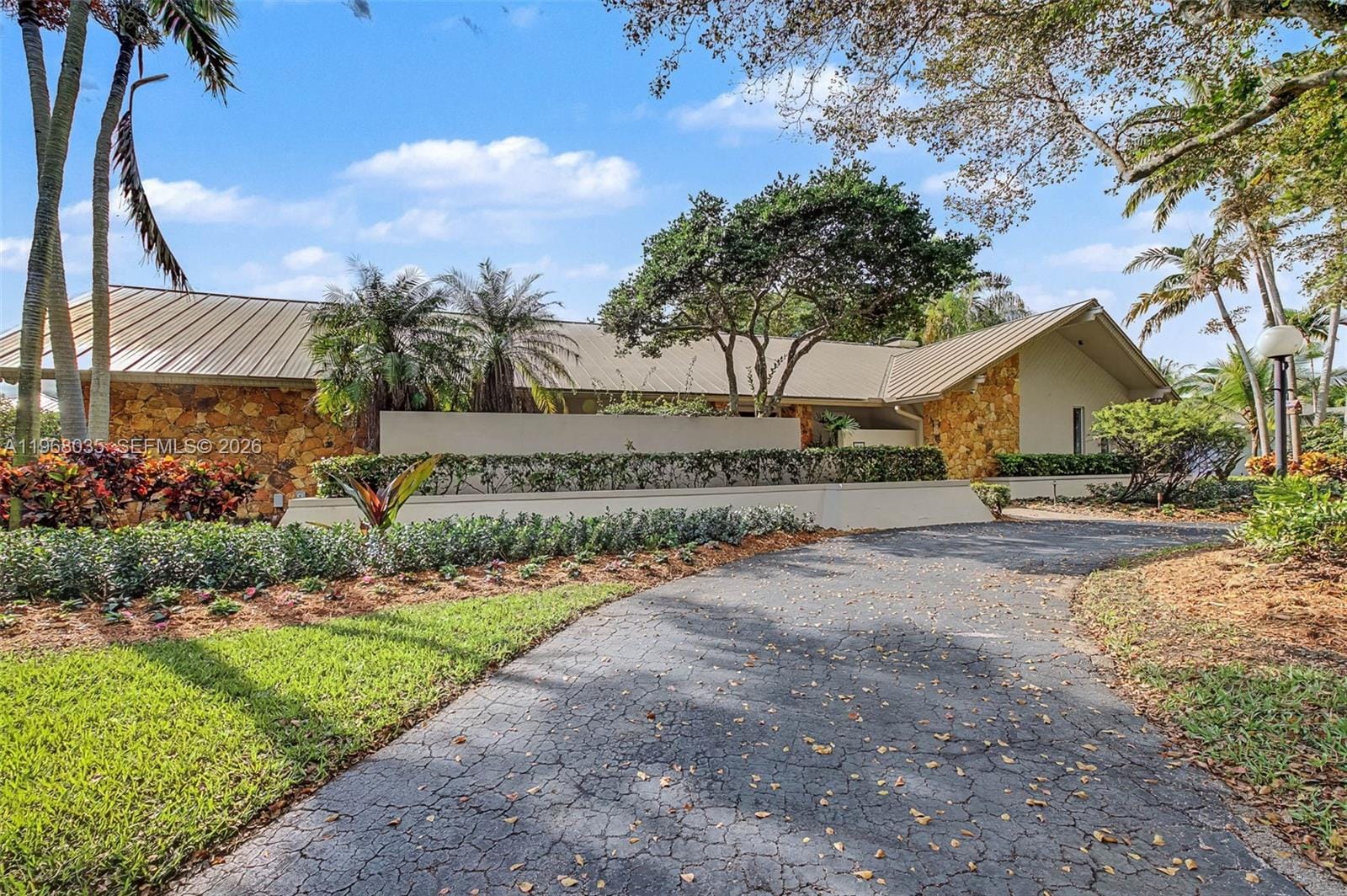 7940 SW 172nd Terrace, Palmetto Bay, FL 33157 photo 2