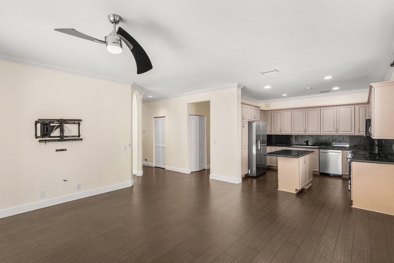 1325 Camellia Circle, Weston, FL 33326 photo 11