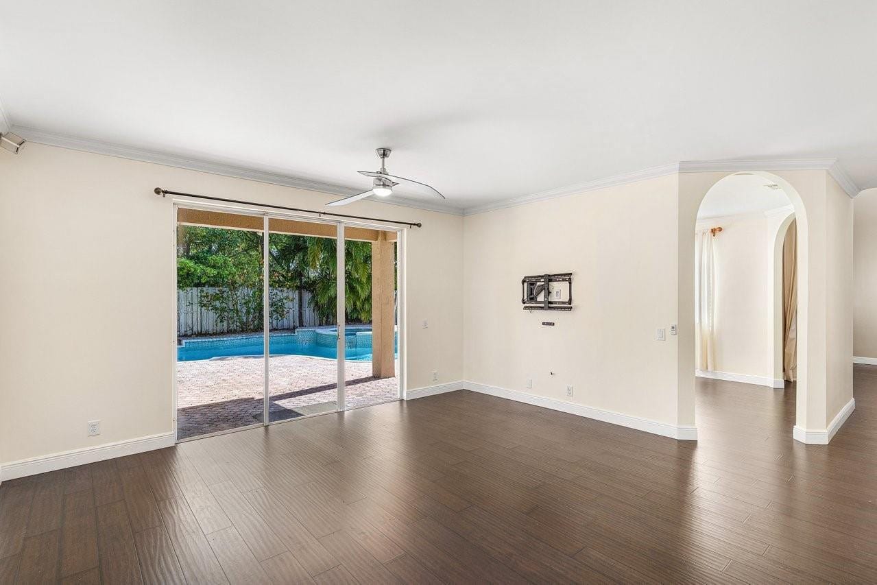 1325 Camellia Circle, Weston, FL 33326 photo 12