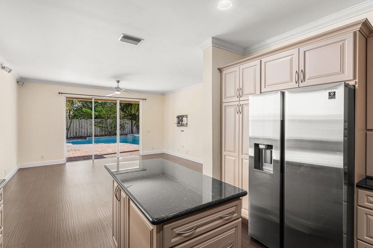 1325 Camellia Circle, Weston, FL 33326 photo 9