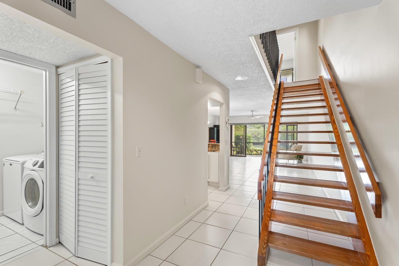 4761 SE Binnacle Way 108 — photo 9