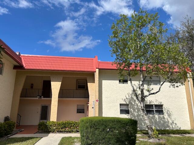 145 Lake Evelyn Drive, West Palm Beach, FL 33411, West Palm Beach