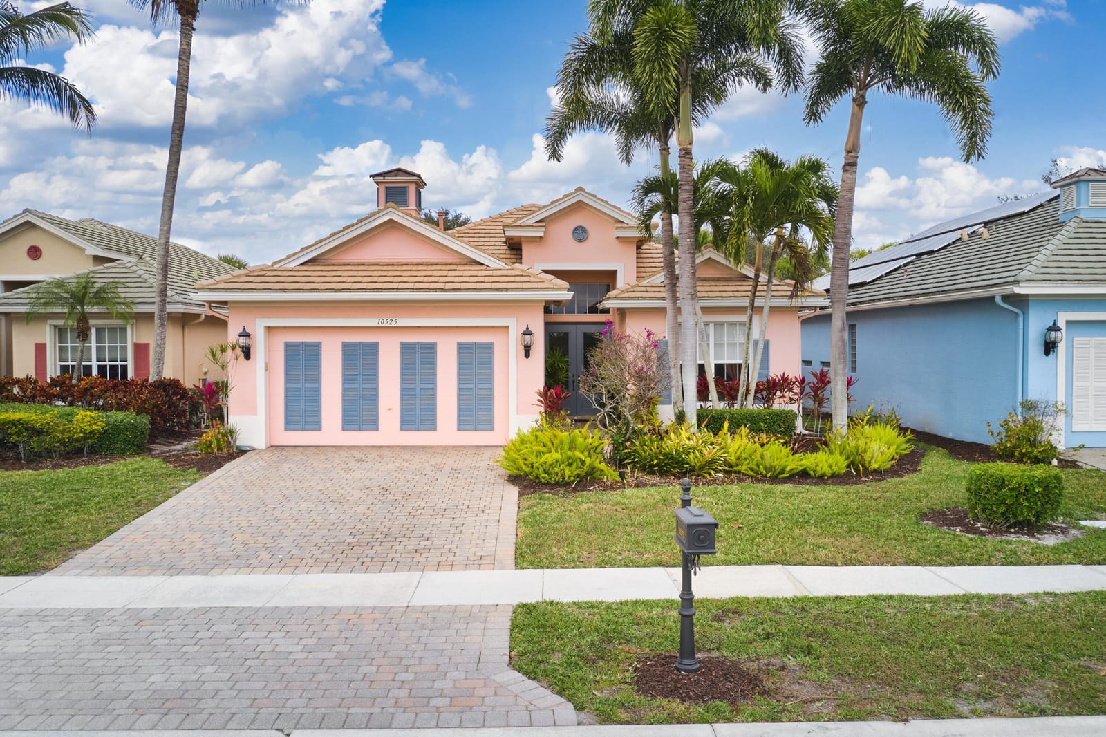 10525 La Strada, West Palm Beach, FL 33412 photo 1