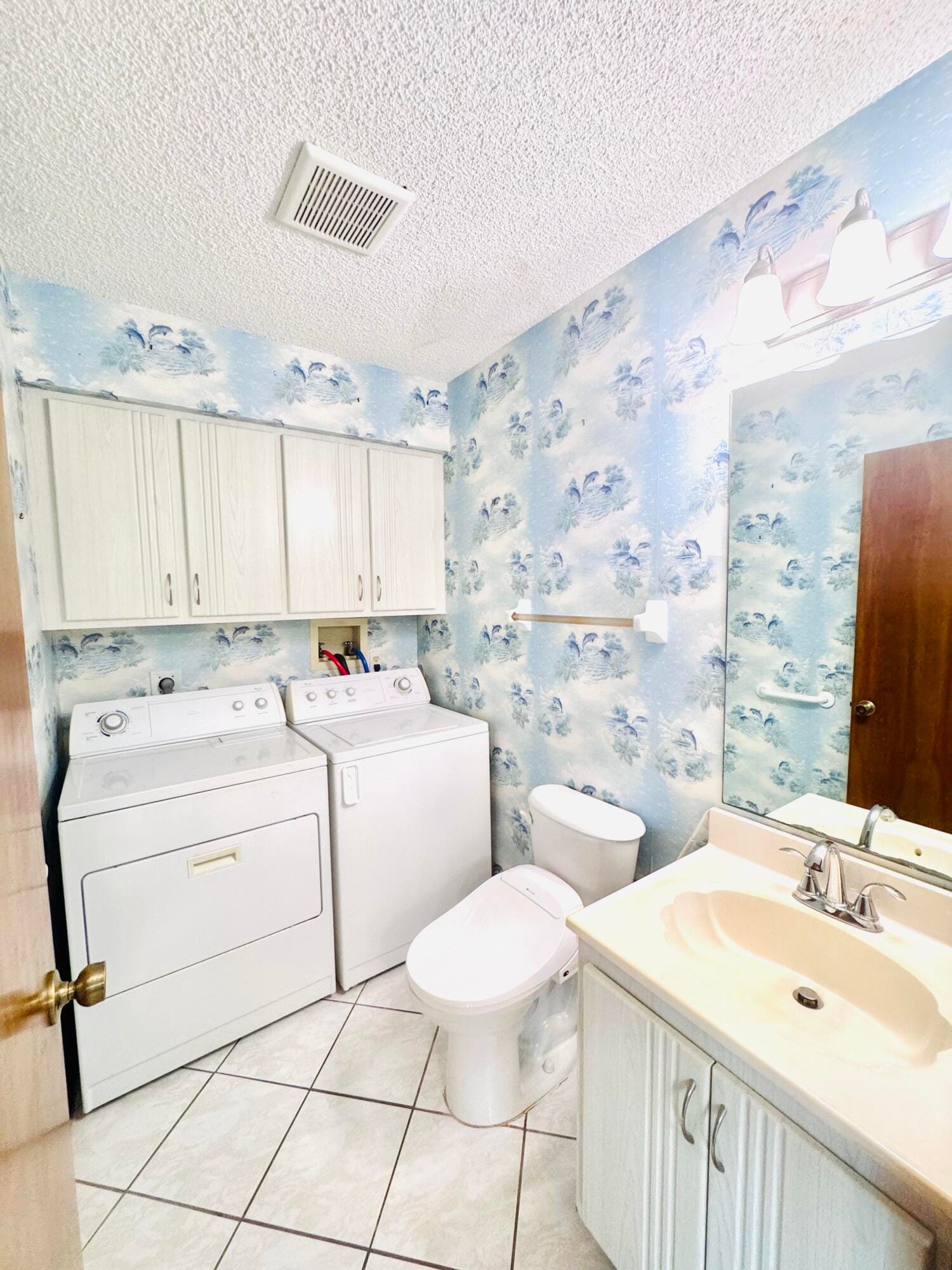 604 SE Castle Court D, Port St. Lucie, FL 34952 photo 17