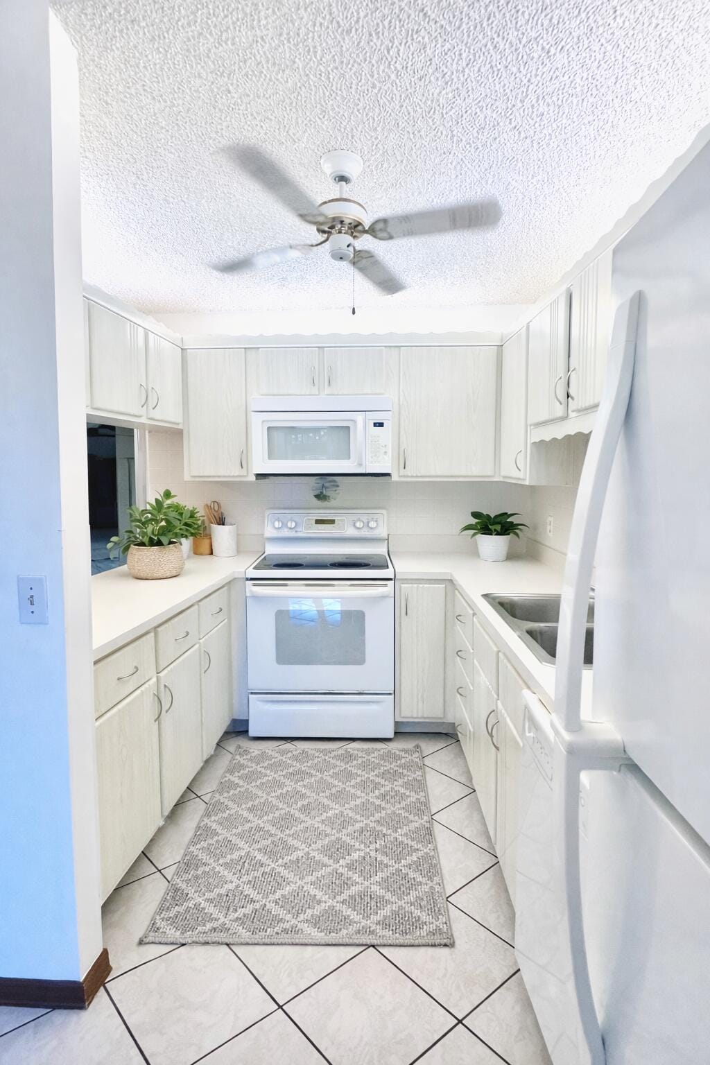 604 SE Castle Court D — photo 9