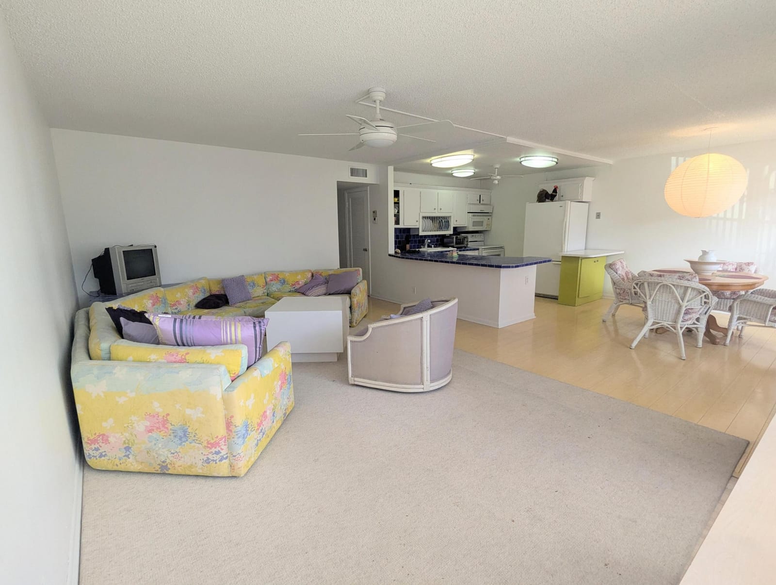 113 Wellington M — photo 2