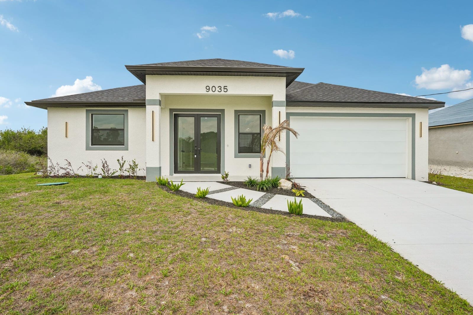 9035 W Broad Circle, LaBelle, FL 33935