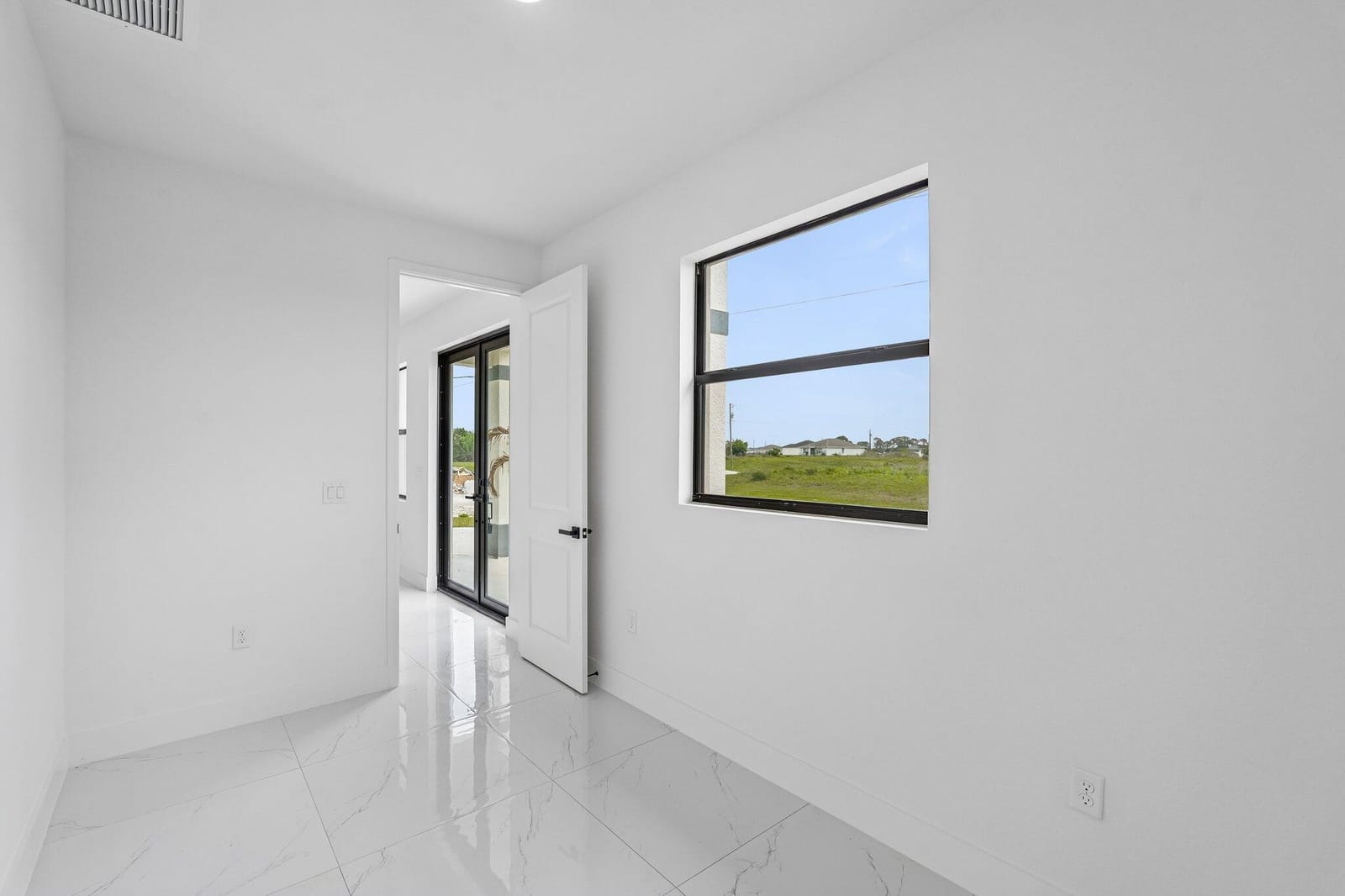 9035 W Broad Circle, LaBelle, FL 33935 photo 14