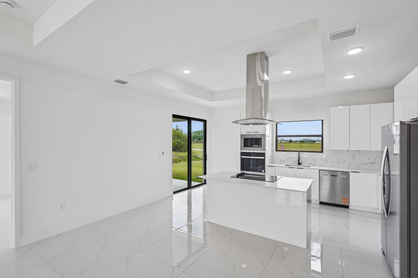 9035 W Broad Circle, LaBelle, FL 33935 photo 6