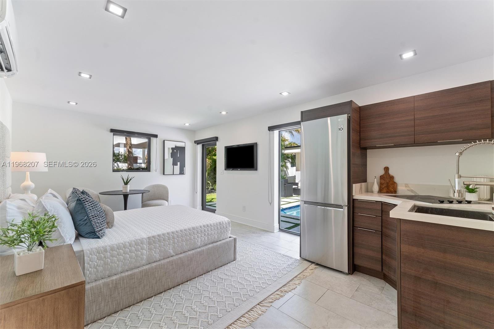 400 NW 24th Street, Wilton Manors, FL 33311 photo 19