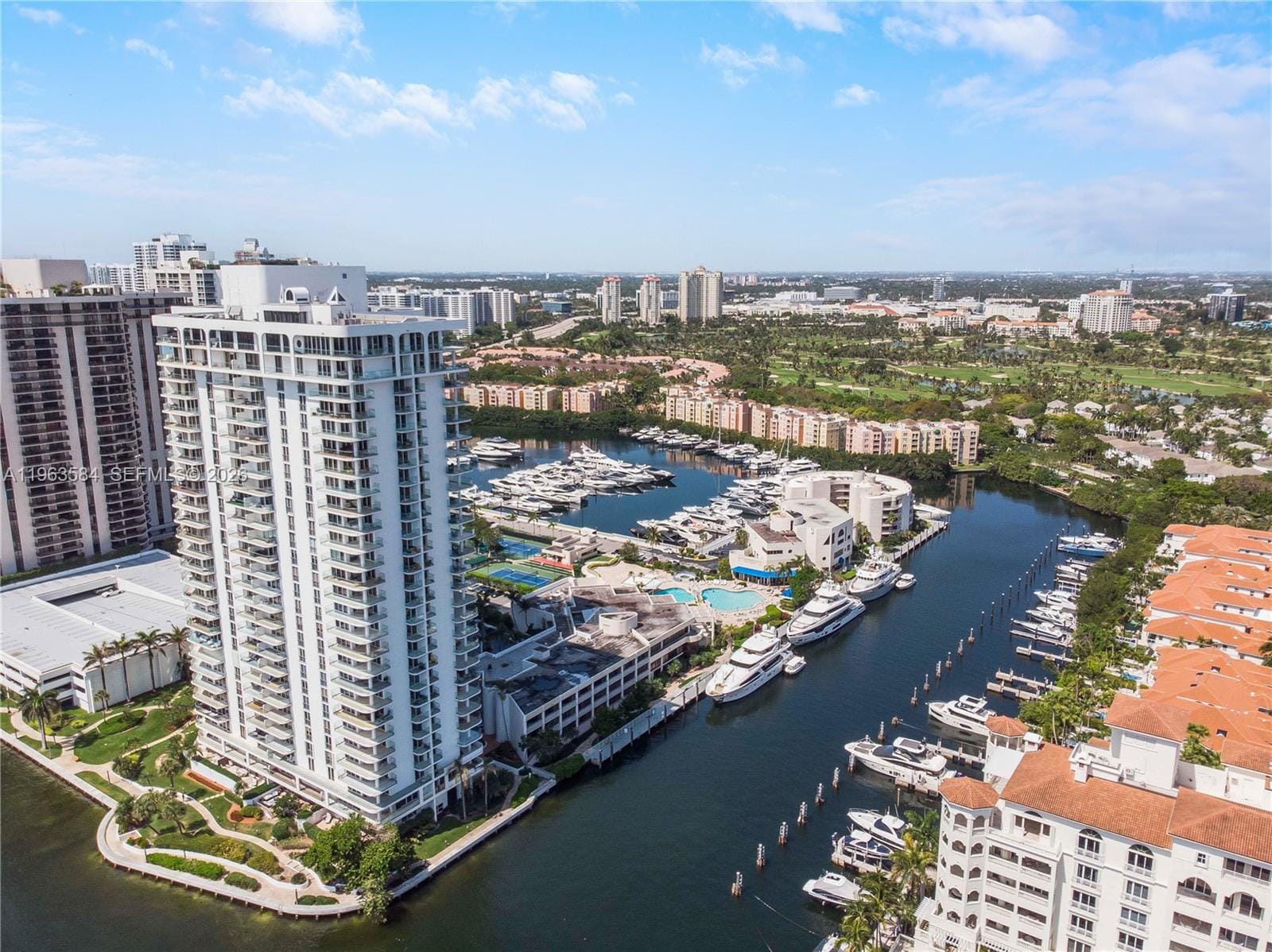 19707 Turnberry Way 8B, Aventura, FL 33180 photo 26