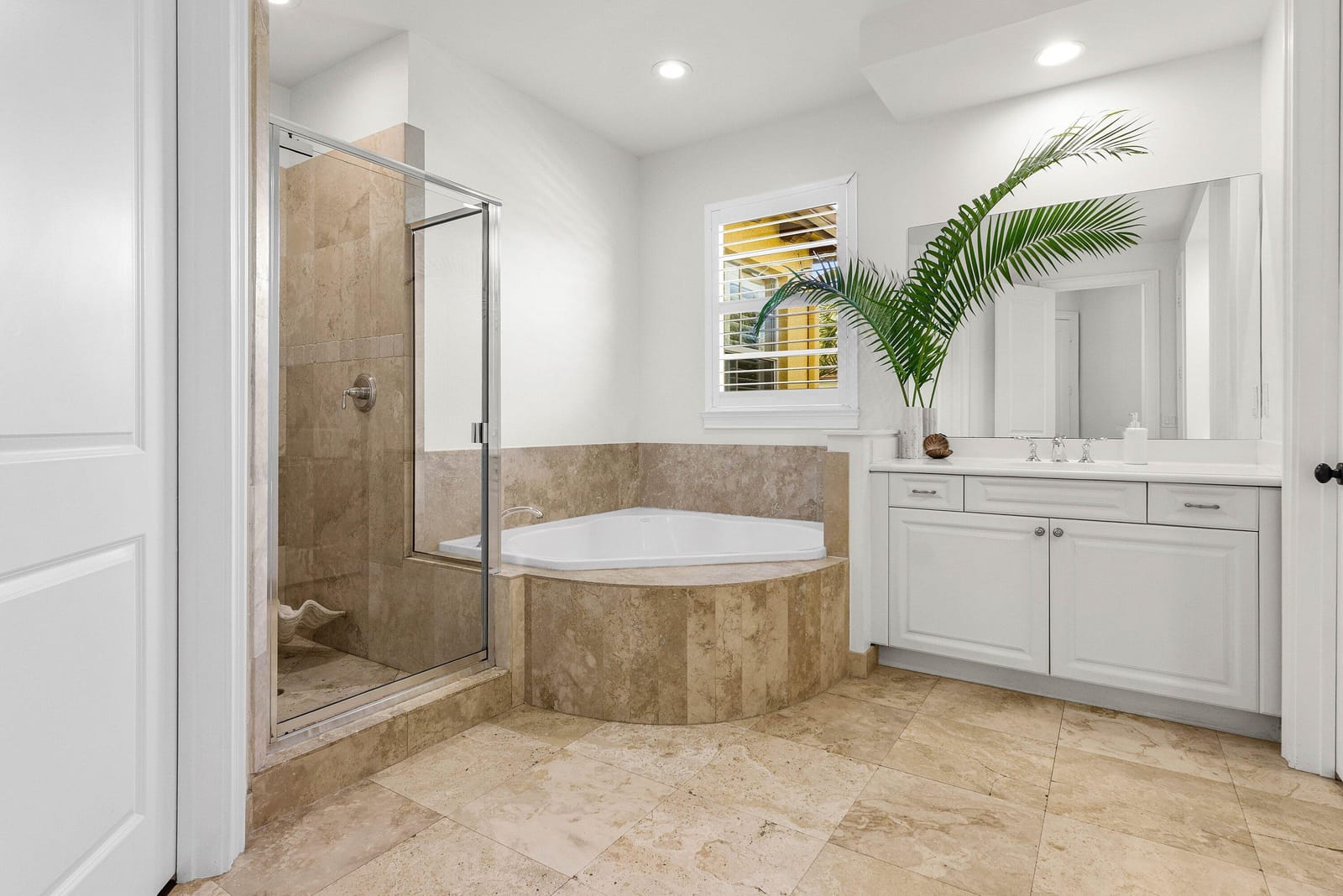 100 Via Floresta Drive, Boca Raton, FL 33487 photo 26