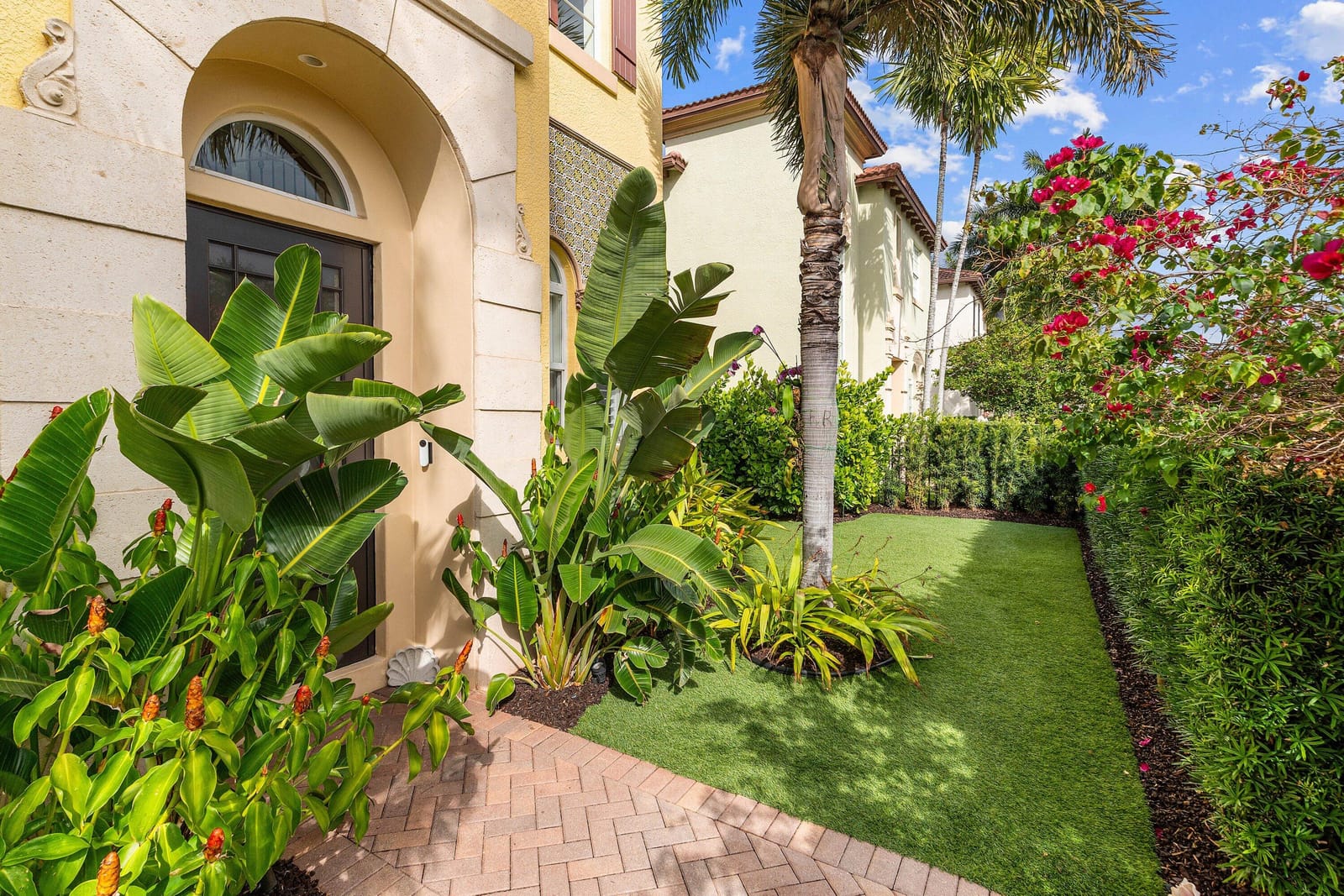 100 Via Floresta Drive — photo 5
