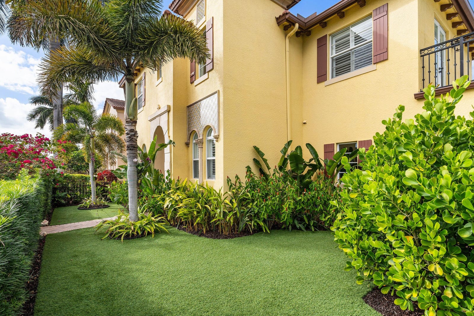 100 Via Floresta Drive — photo 6
