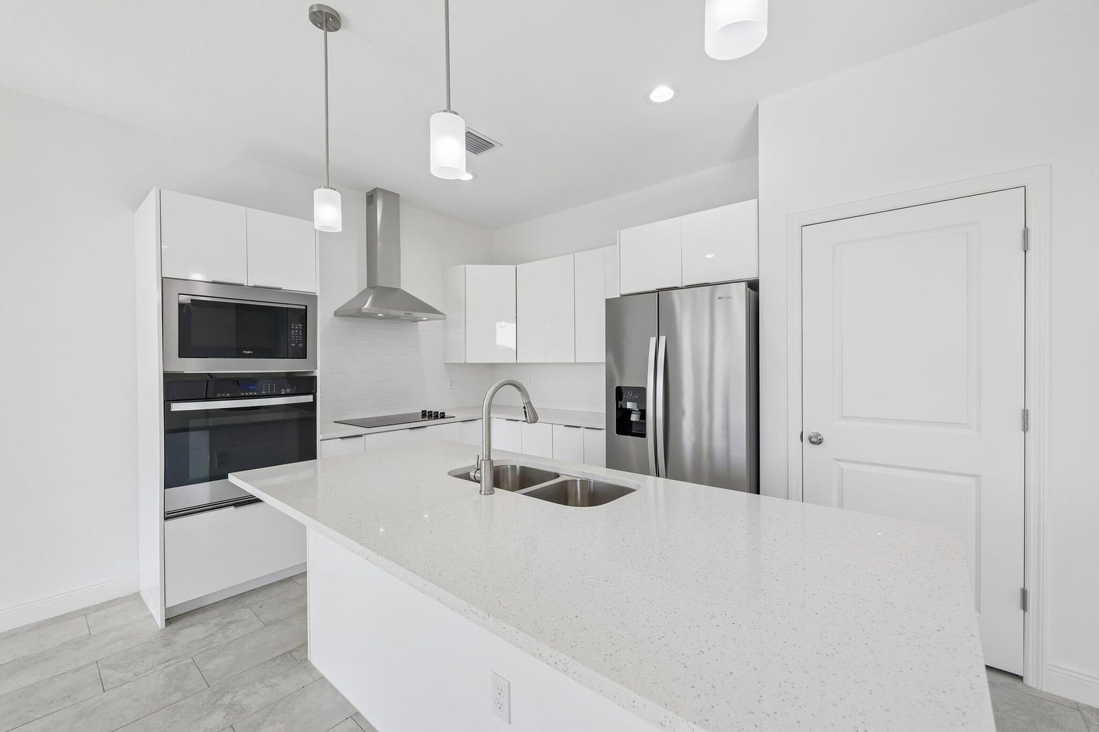 9006 S Castle Circle — photo 7