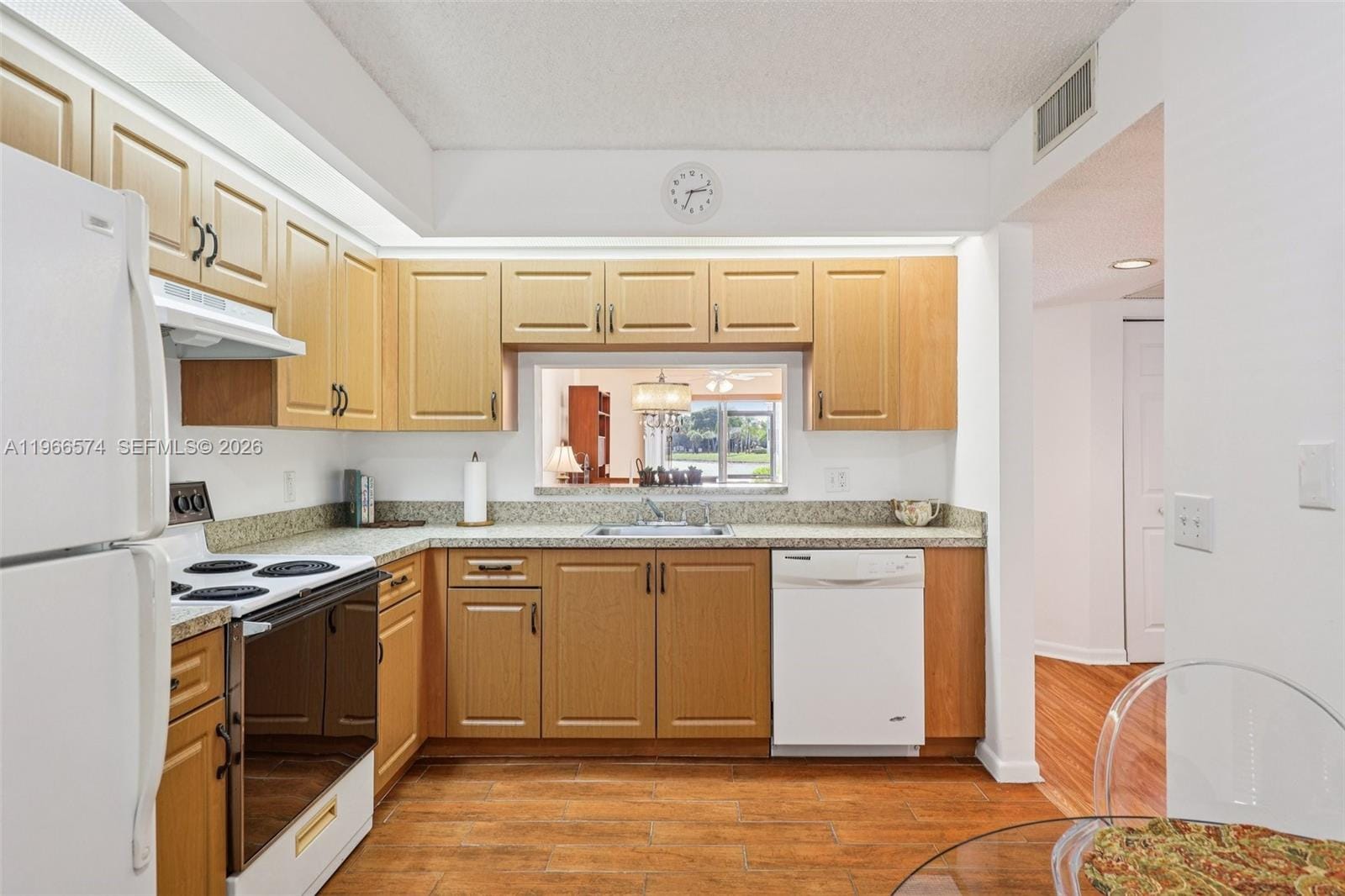 13800 SW 14th Street 103C, Pembroke Pines, FL 33027 photo 16