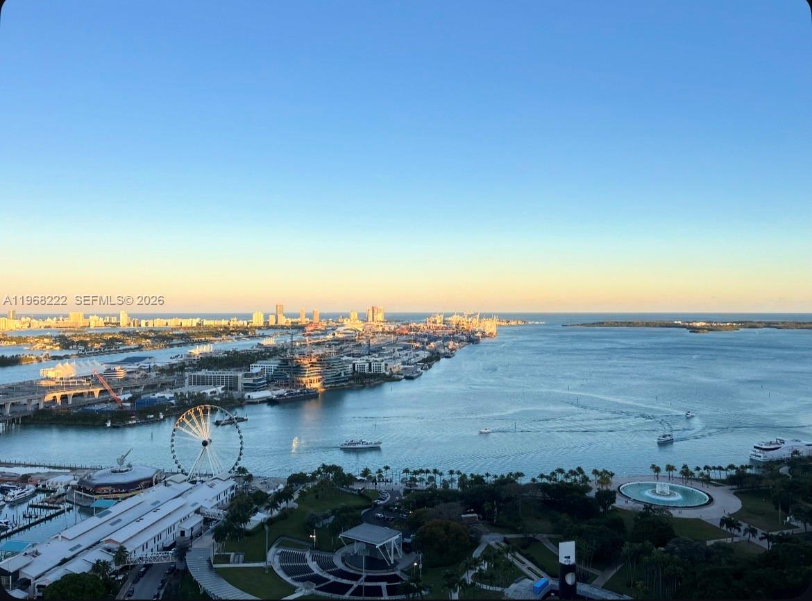 253 NE 2nd Street 3903, Miami, FL 33132, Miami