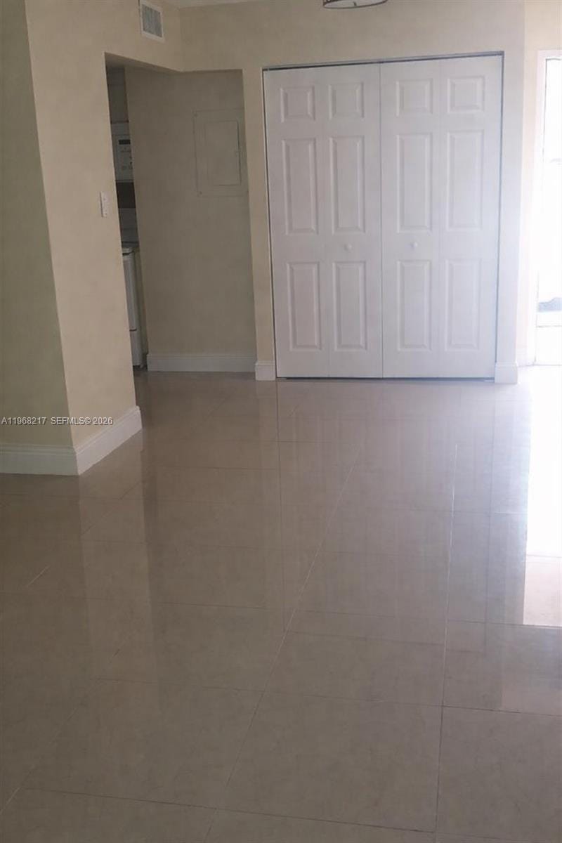 8810 Fontainebleau Boulevard 110, Miami, FL 33172 photo 12